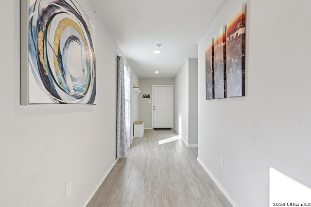 Image 3 of 13 For 734 Ambush  