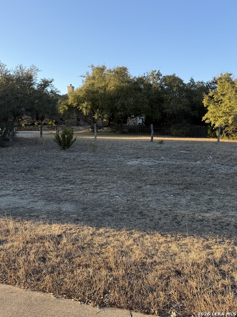 Image 12 of 14 For 1046 Monteola