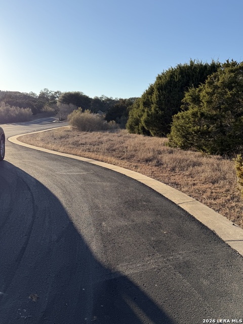 Image 5 of 14 For 1046 Monteola