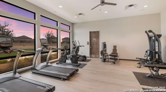 Image 28 of 31 For 4631 Neches Canyon