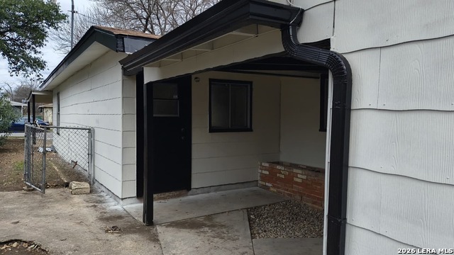 Image 4 of 13 For 222 Hillwood