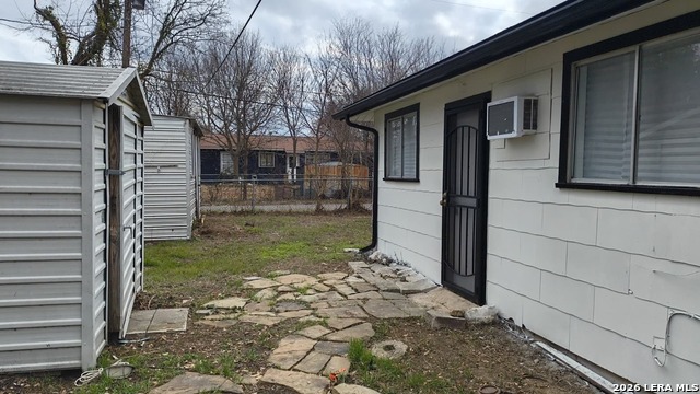 Image 8 of 13 For 222 Hillwood