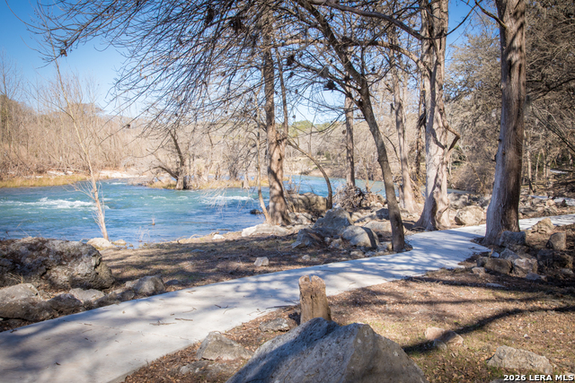 Image 47 of 51 For 133 Mariposa Loop