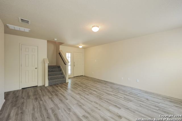 Image 5 of 14 For 2907 Aspen Meadow