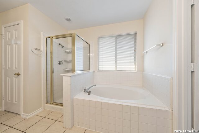 Image 24 of 37 For 12319 Stable Road Dr