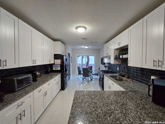 Image 18 of 35 For 8410 Shallow Creek