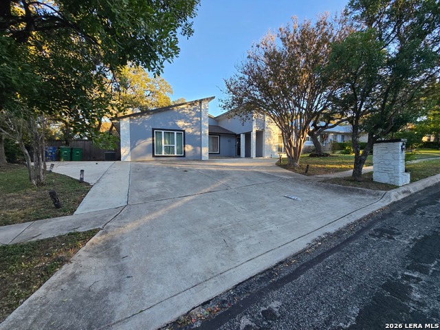 Image 2 of 35 For 8410 Shallow Creek