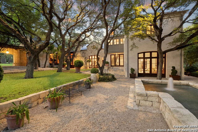Listing photo id 42 for 317 Limestone Creek