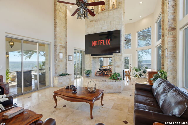 Listing photo id 8 for 29940 Beck  