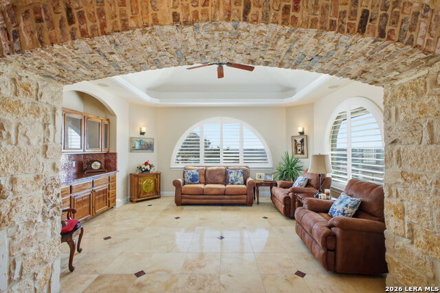 Listing photo id 14 for 29940 Beck  