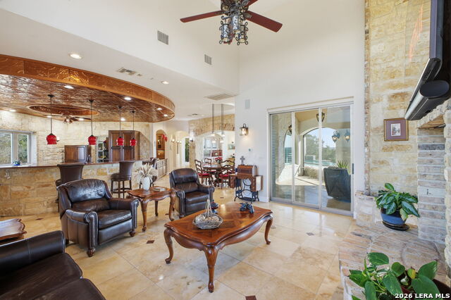 Listing photo id 16 for 29940 Beck  