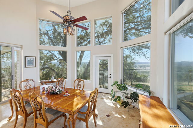 Listing photo id 18 for 29940 Beck  