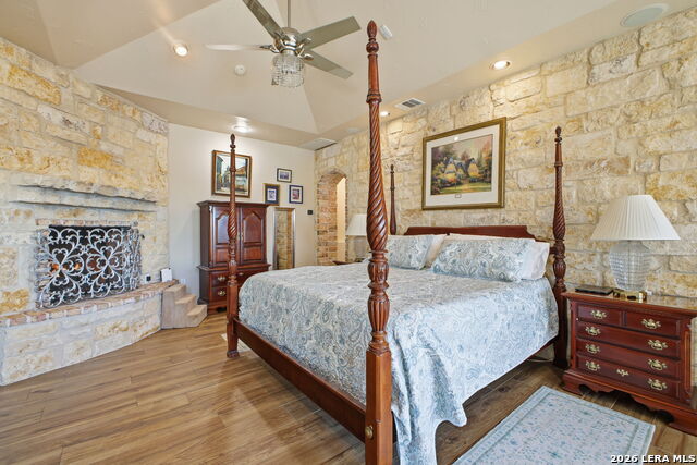 Listing photo id 20 for 29940 Beck  