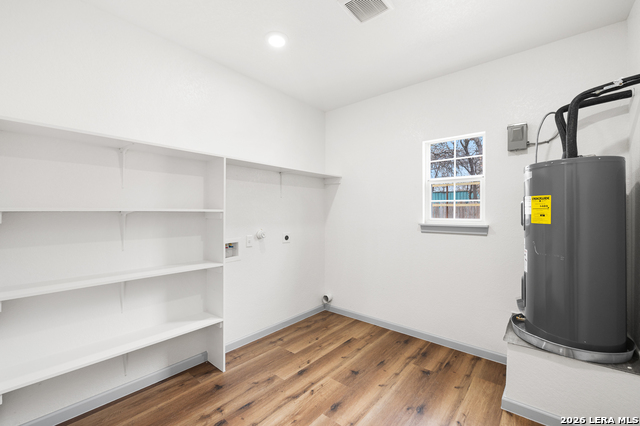 Image 13 of 39 For 3811 Waterwood Pass