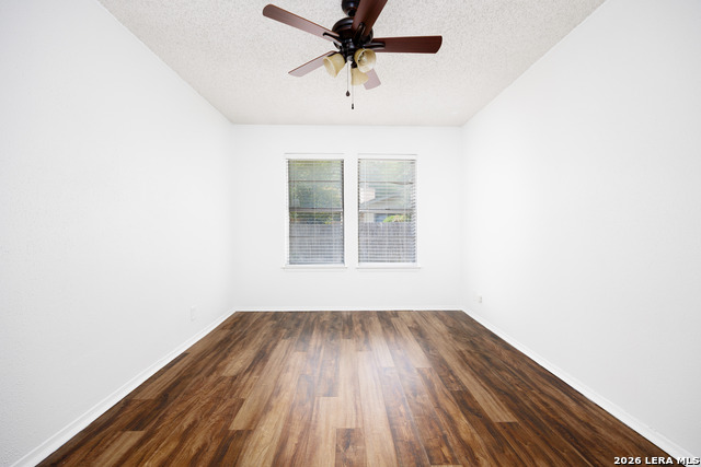 Image 10 of 17 For 11827 Gallery View