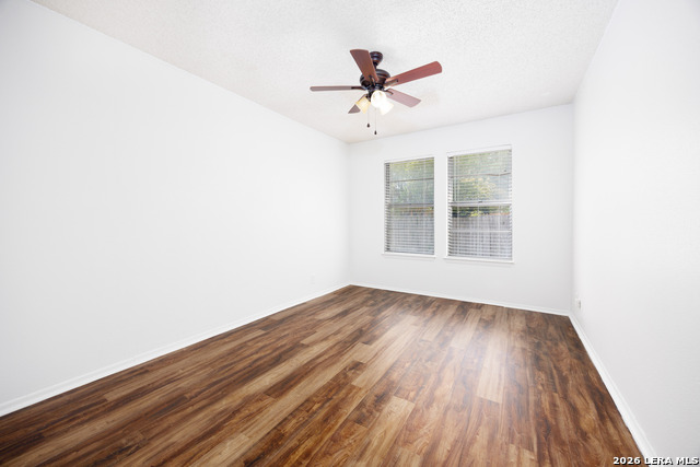 Image 16 of 17 For 11827 Gallery View