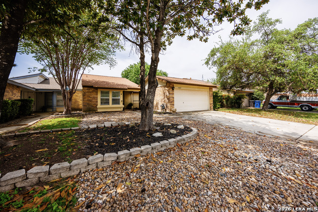 Image 17 of 17 For 11827 Gallery View