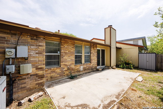 Image 2 of 17 For 11827 Gallery View