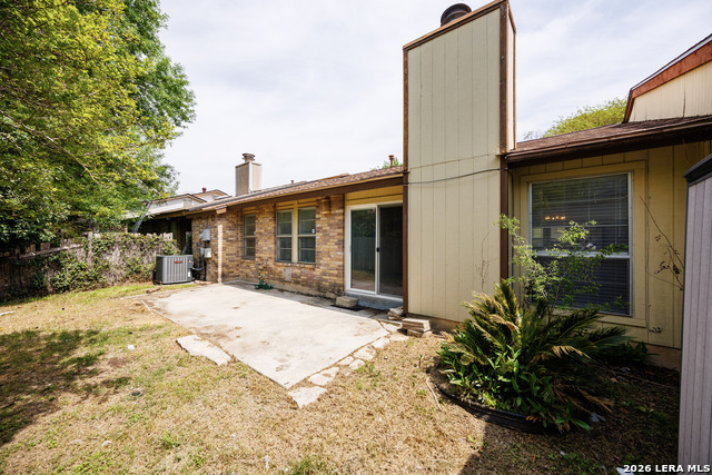 Image 3 of 17 For 11827 Gallery View