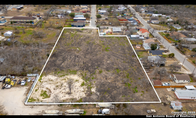 Image 2 of 4 For 226 Beethoven St