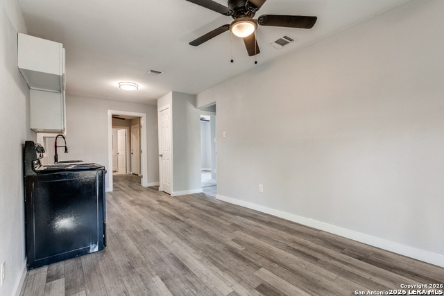 Image 10 of 25 For 2017 Lyons  