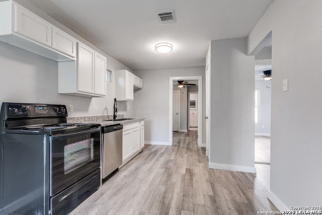 Image 12 of 25 For 2017 Lyons  