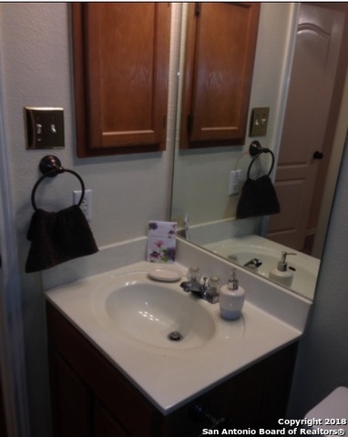 Listing photo id 13 for 8959 Arch  