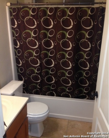 Listing photo id 14 for 8959 Arch  