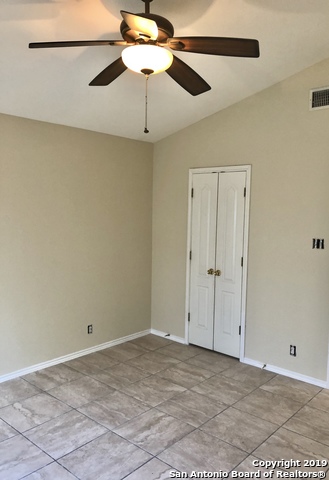 Listing photo id 16 for 8959 Arch  