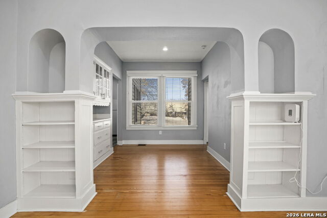 Image 14 of 35 For 107 Willim  