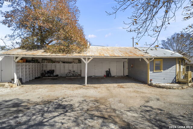 Image 22 of 35 For 107 Willim  