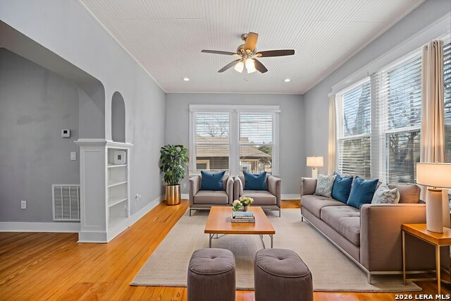 Image 5 of 35 For 107 Willim  