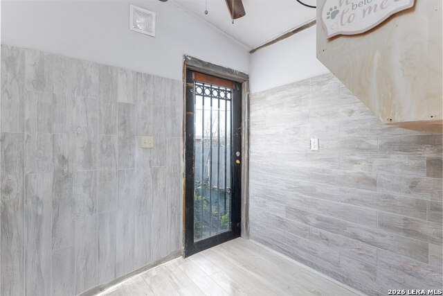 Image 14 of 18 For 11334 S Us Highway 181 3