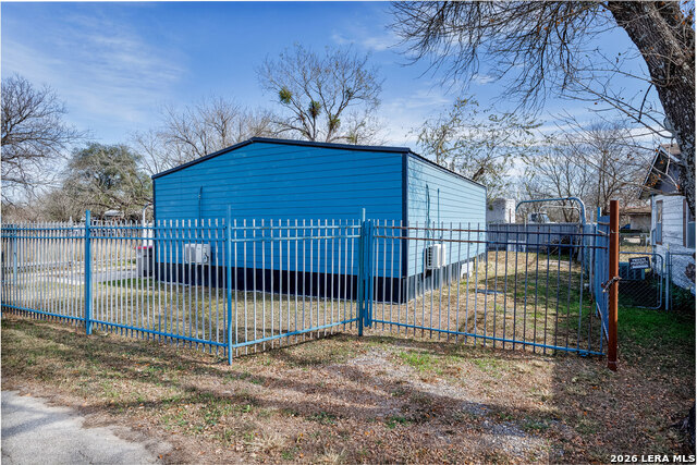 Image 18 of 18 For 11334 S Us Highway 181 3