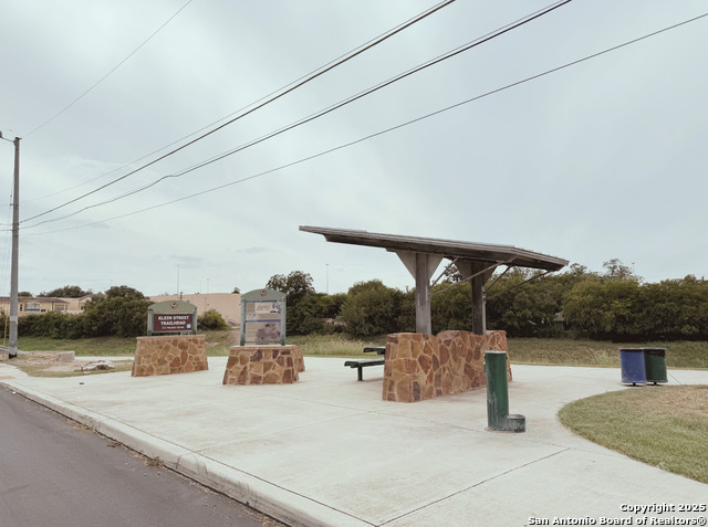 Image 7 of 10 For 117 Klein  