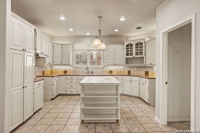 Image 17 of 35 For 307 Main E 