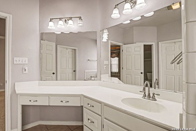 Image 23 of 35 For 307 Main E 