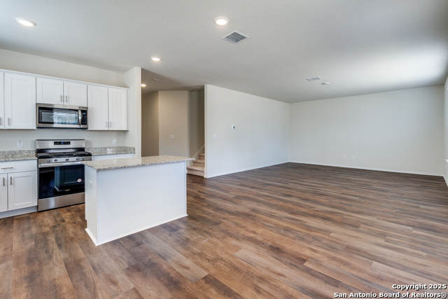 Image 2 of 10 For 11822 Snowy River