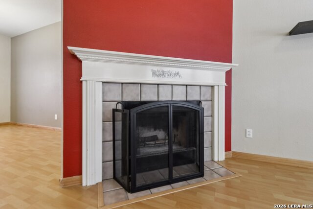 Image 9 of 50 For 15727 Knollrun