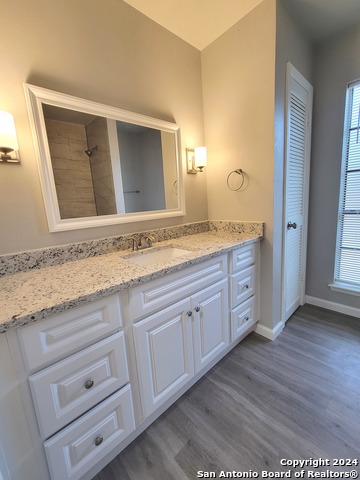 Image 17 of 21 For 13711 Briarmeadow St