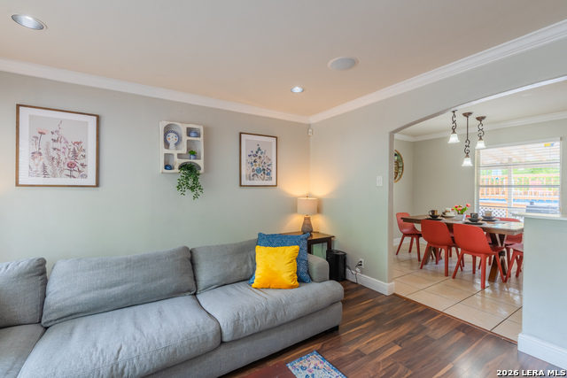 Image 5 of 32 For 4415 Chedder