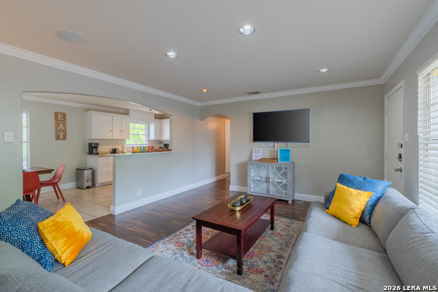 Image 6 of 32 For 4415 Chedder