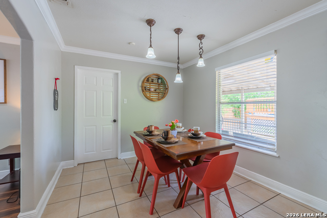 Image 9 of 32 For 4415 Chedder