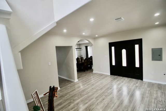 Image 15 of 33 For 23239 Skila  