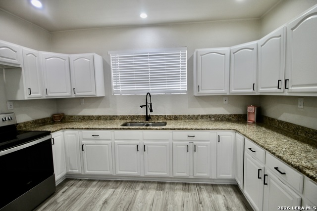 Image 23 of 33 For 23239 Skila  