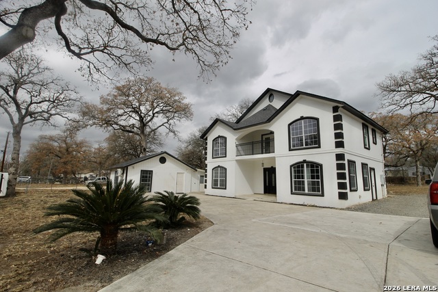 Image 27 of 33 For 23239 Skila  