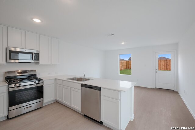 Image 5 of 22 For 7422 India Star