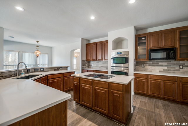 Image 14 of 31 For 16818 Mossford