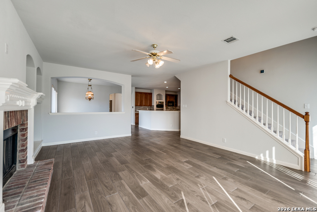 Image 8 of 31 For 16818 Mossford