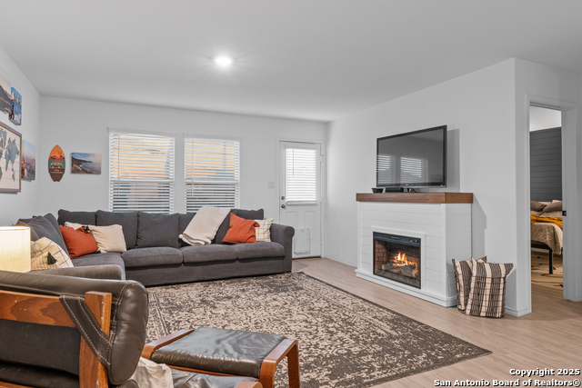 Image 8 of 23 For 1307 Flame Tanager